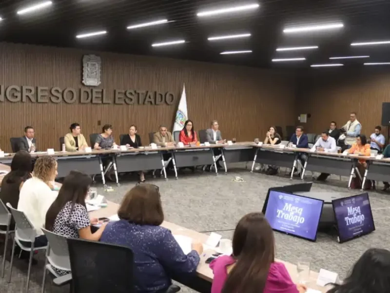Continúa trabajo conjunto en favor de la ciudadanía; Congreso y SMT realizan mesa de trabajo