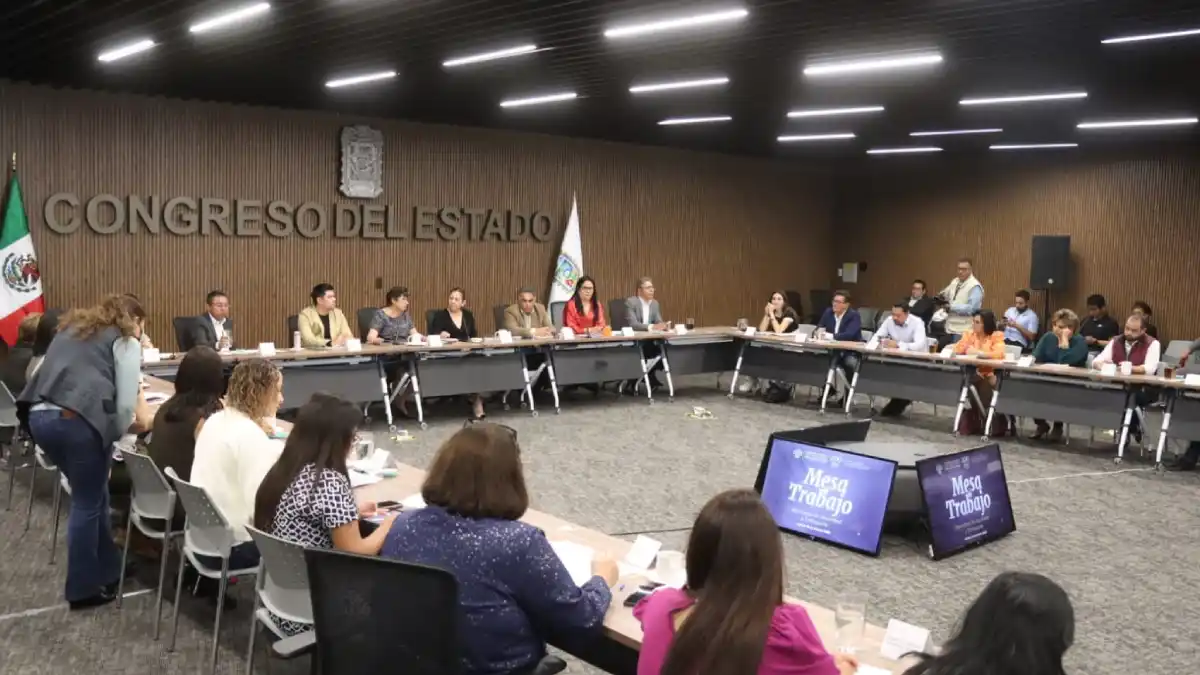 Continúa trabajo conjunto en favor de la ciudadanía; Congreso y SMT realizan mesa de trabajo