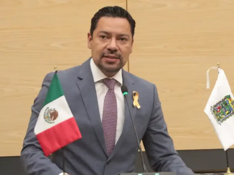 Presentan en el Congreso propuesta legislativa para crear la figura de Diputado Migrante