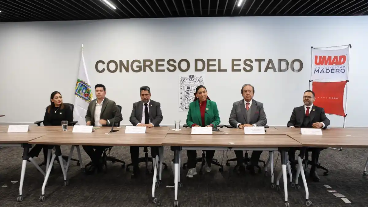 Signan Convenio de Colaboración Congreso del Estado y Universidad Madero