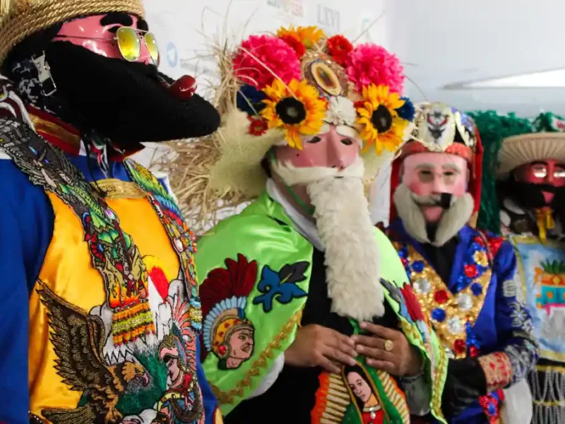 Desde el Senado de la República, Roberto Solís y Lizeth Sánchez invitan al Carnaval de Huejotzingo