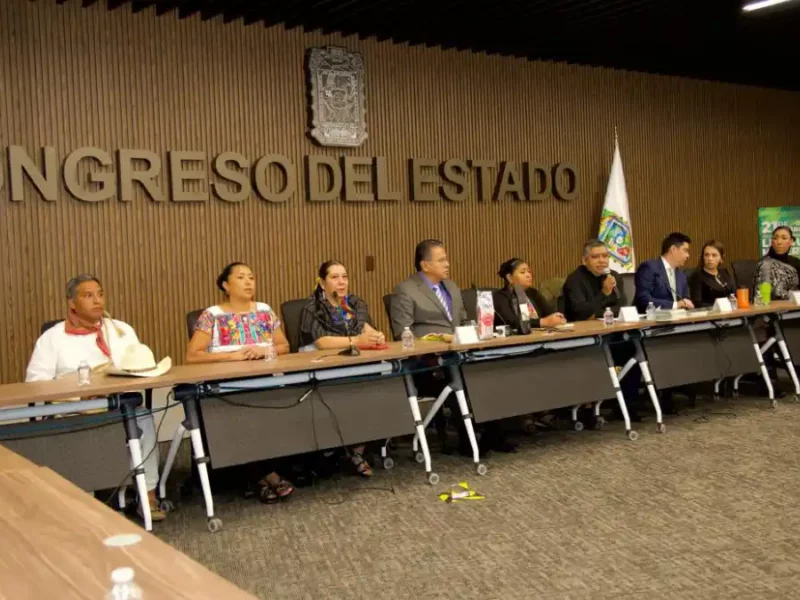 Presentan en el Congreso del Estado el libro “Nuestros Saberes de Zihuateutla”