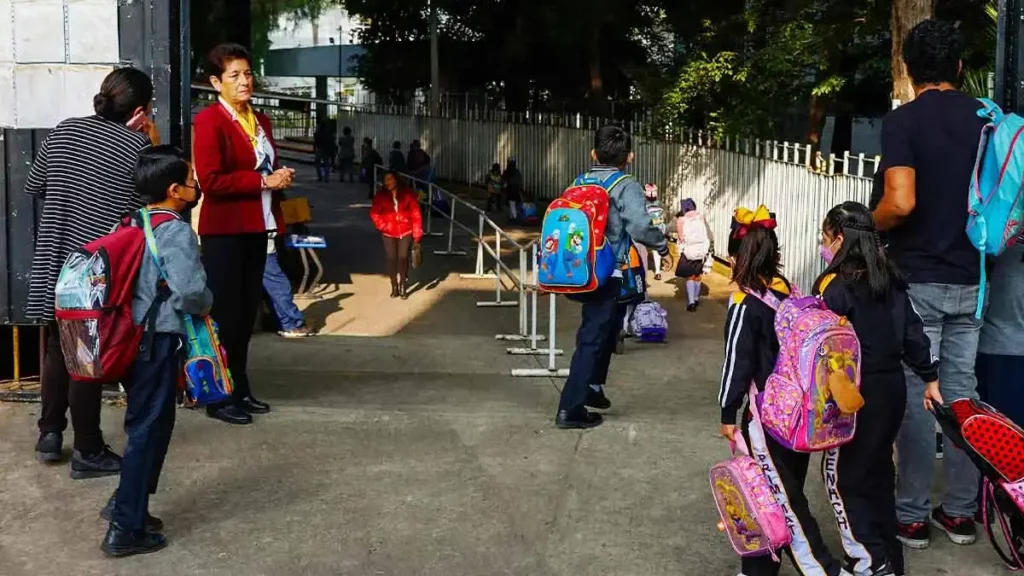 SEP anuncia cambio de horario para las escuelas de Puebla a partir del 3 de marzo