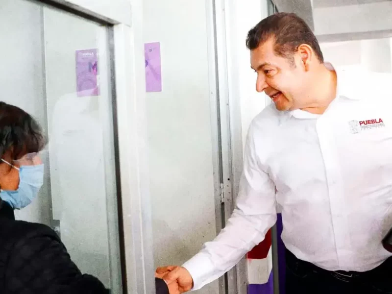 Gobierno de Puebla está dispuesto a escuchar a los universitarios: Alejandro Armenta 