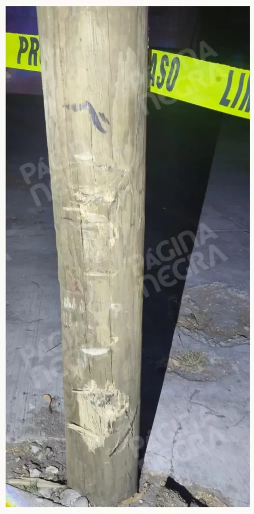 Motociclista murió al chocar contra poste de Telmex en Totimehuacan, Puebla