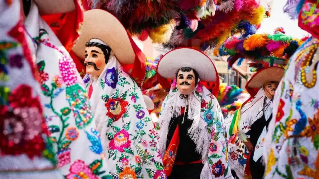 Más de mil huehues danzarán en Puebla capital el primer domingo de marzo 2025 