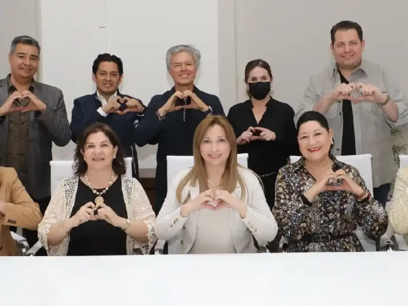 Patronato del SEDIF trabaja por una sociedad más justa