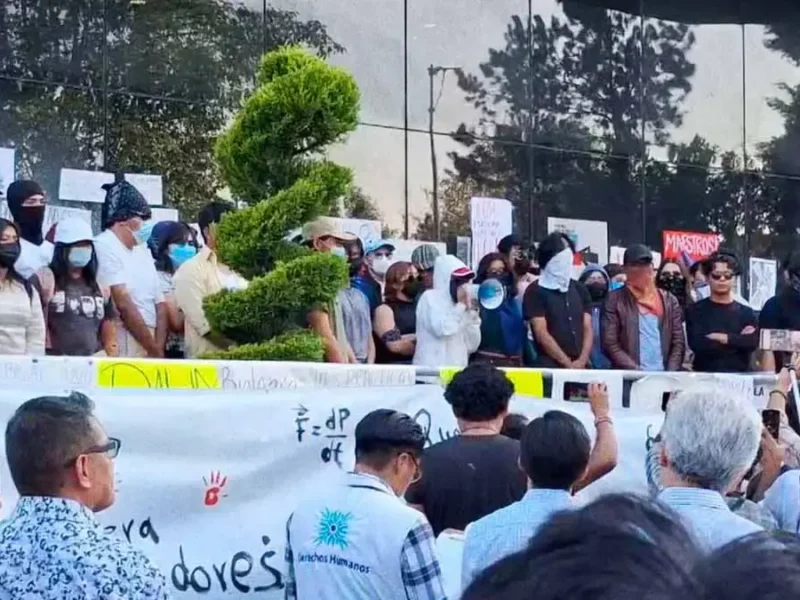 Continúa paro en Ciudad Universitaria; acusan que estudiantes de la BUAP se cerraron al diálogo