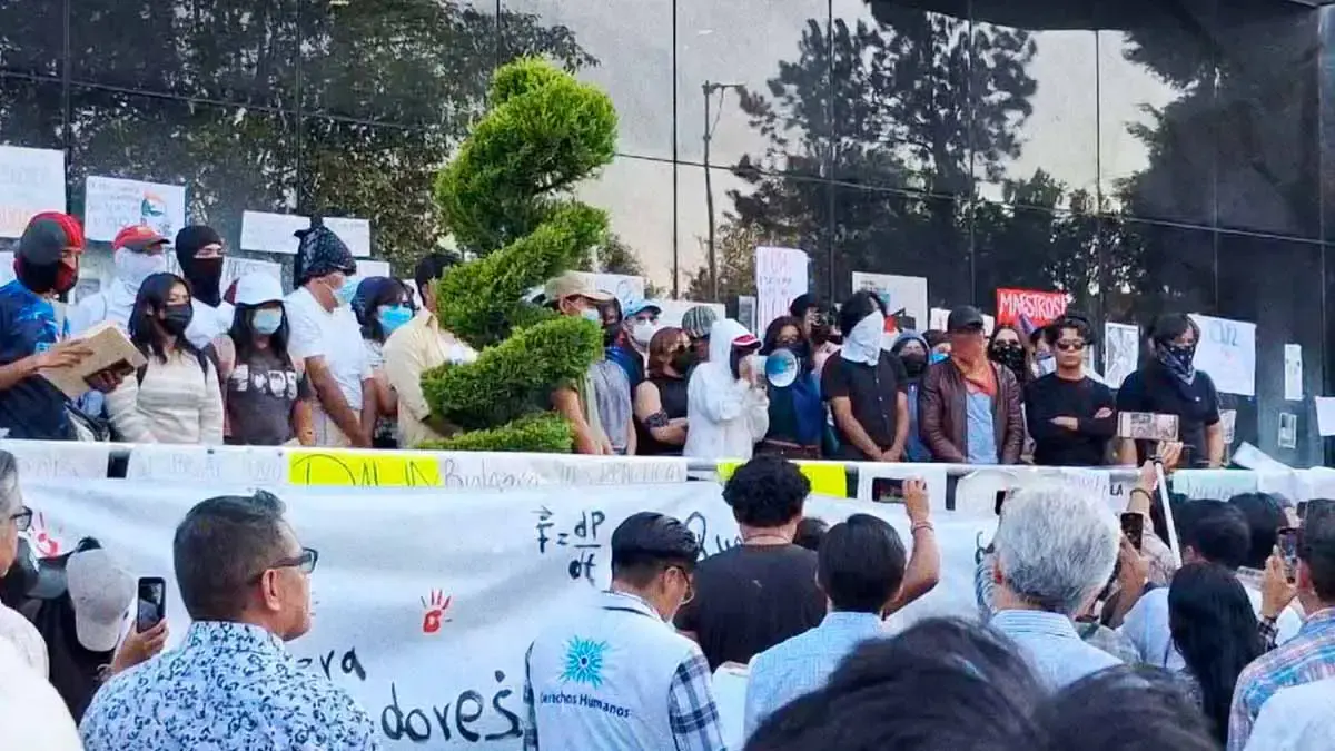 Continúa paro en Ciudad Universitaria; acusan que estudiantes de la BUAP se cerraron al diálogo