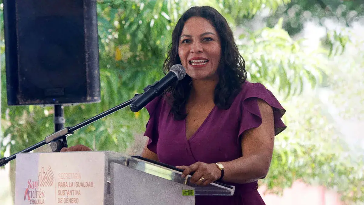 Lupita Cuautle relata cómo enfrentó violencia política en el foro “Derrumbando las brechas de género”