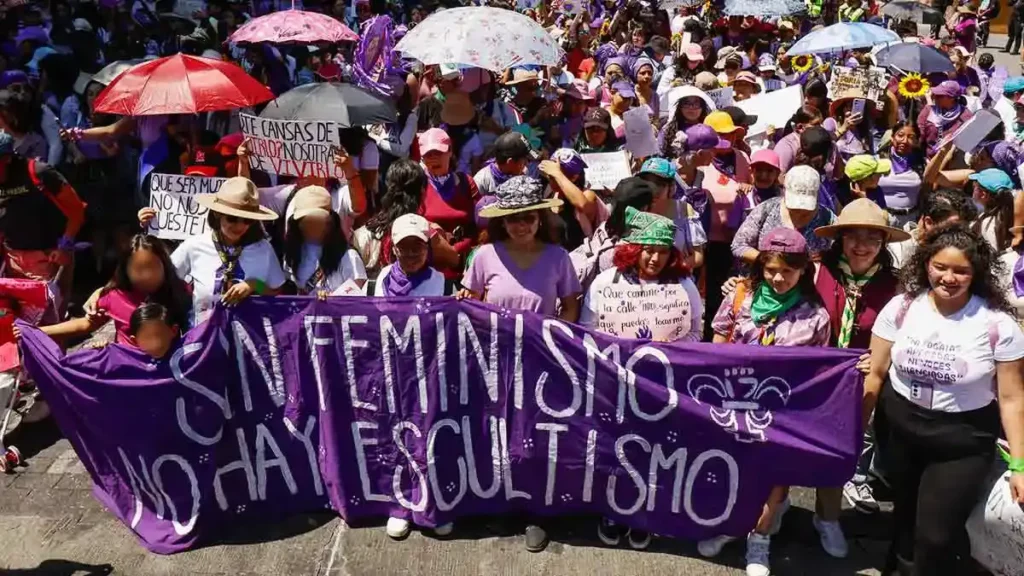 Día Internacional de la Mujer 2025 se conmemora en Puebla con marchas de diferentes colectivos