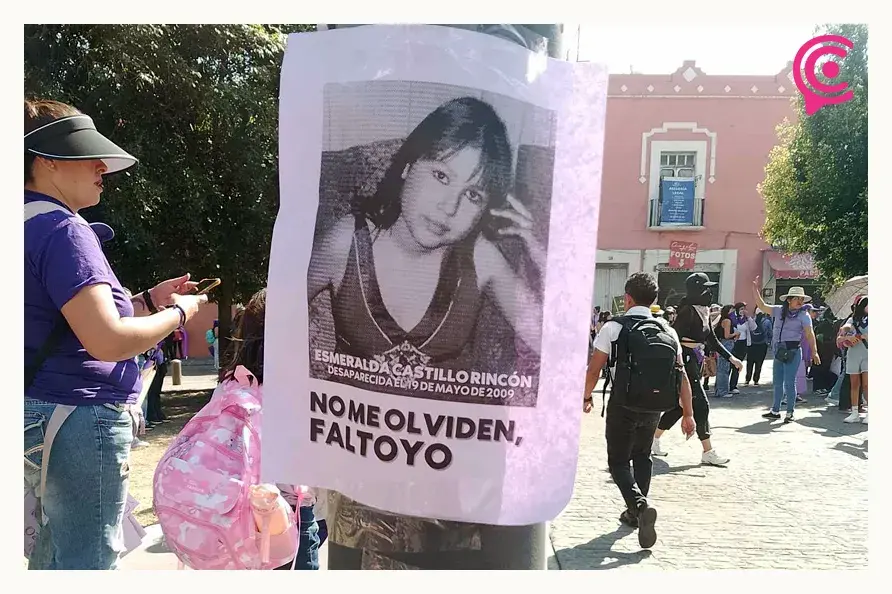 Frente Feminista Radical Puebla exige alto a violencia de género en marcha del 8M 2025