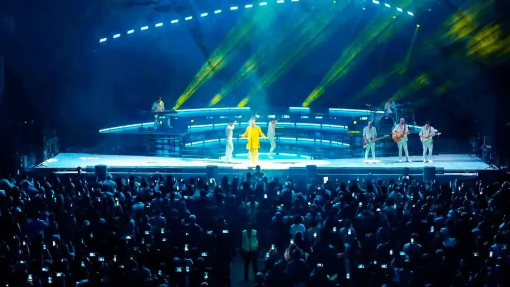 Miguel Bosé conquistó a sus fanáticos de Puebla con su “Importante Tour 2025”