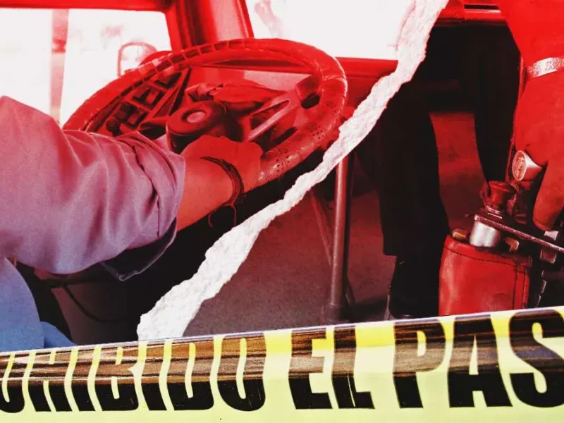 Riña entre conductores de Ruta S10 y S5 dejó un muerto en Azumiatla, Puebla
