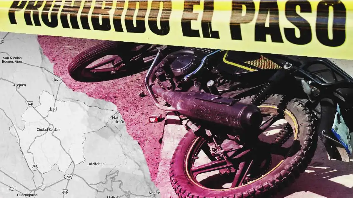 Motociclista adolescente derrapó, chocó contra poste y murió en Chalchicomula de Sesma