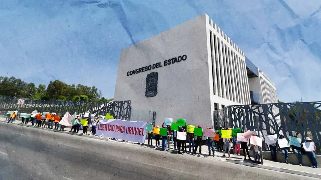 Vecinos de Ciudad Serdán y Tlachichuca bloquean el Congreso; exigen liberación de los González Vieyra
