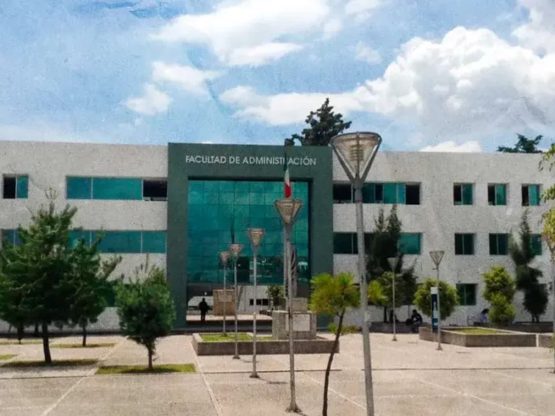 Facultad de Administración de la BUAP levanta paro en Ciudad Universitaria