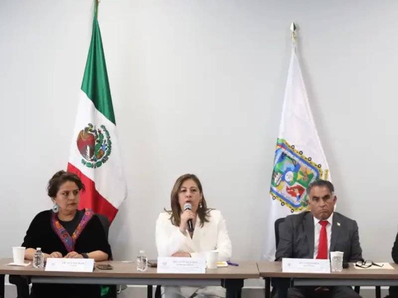 Instala Congreso Comisión para los Festejos de la Conmemoración del Bicentenario de la Constitución de 1825