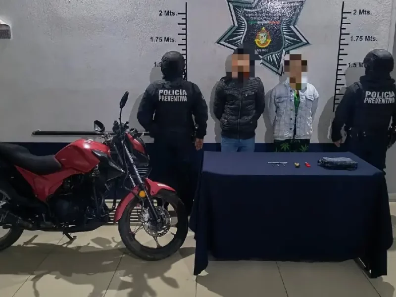 Pareja arrestada en Atlixco por múltiples delitos