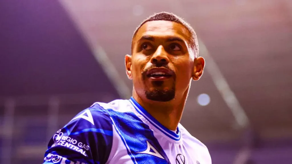 Emanuel Gularte niega que directiva del Club Puebla condicione salario para lograr buenos resultados 