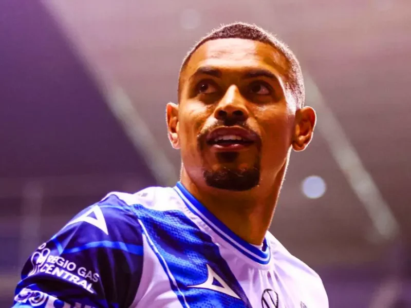 Emanuel Gularte niega que directiva del Club Puebla condicione salario para lograr buenos resultados 