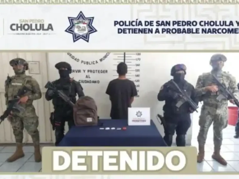 Policía de San Pedro Cholula y Marina detienen a probable narcomenudista
