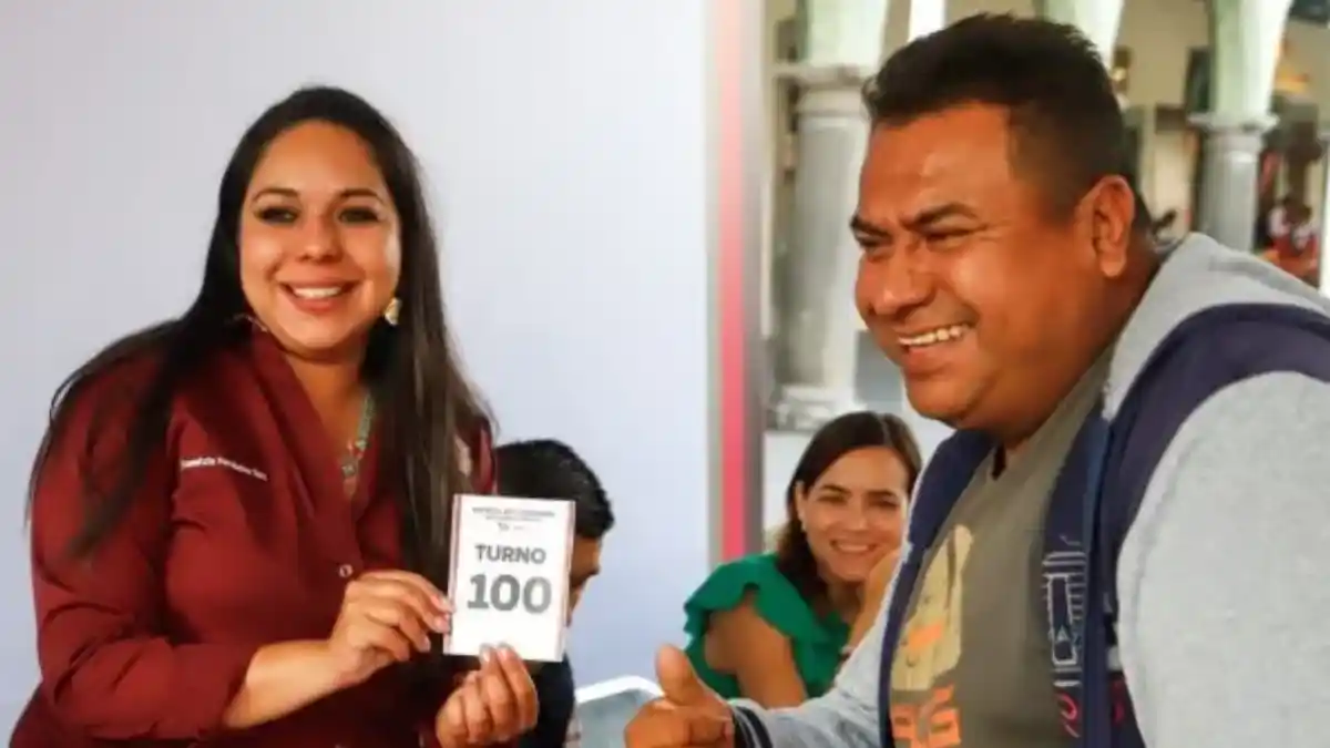 "Escuchando a Cholula" un programa que acerca a los funcionarios y los servicios a la gente que lo necesita