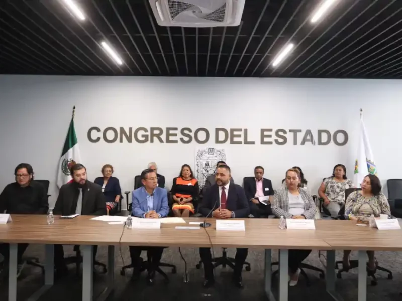 Congreso firma convenio con asociación latinoamericana en defensa de las comunidades migrantes