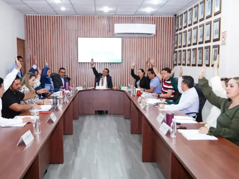 En sesión extraordinaria de cabildo se aprueban resultados de los plebiscitos en San Juan Tuxco y diversas reformas al reglamento interior de la Secretaría del Ayuntamiento