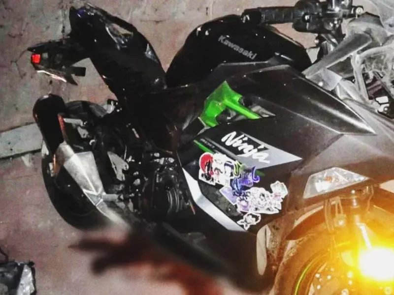 Motociclista derrapó y murió en Izúcar, Puebla; manejaba a exceso de velocidad