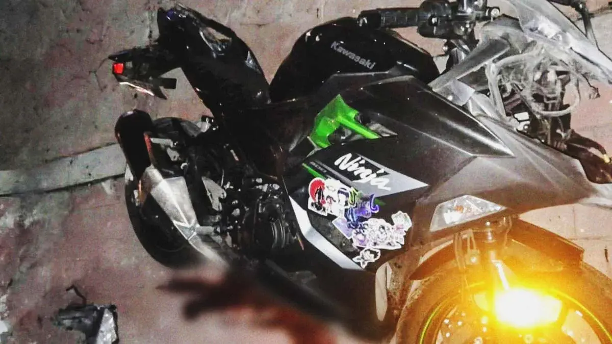 Motociclista derrapó y murió en Izúcar, Puebla; manejaba a exceso de velocidad