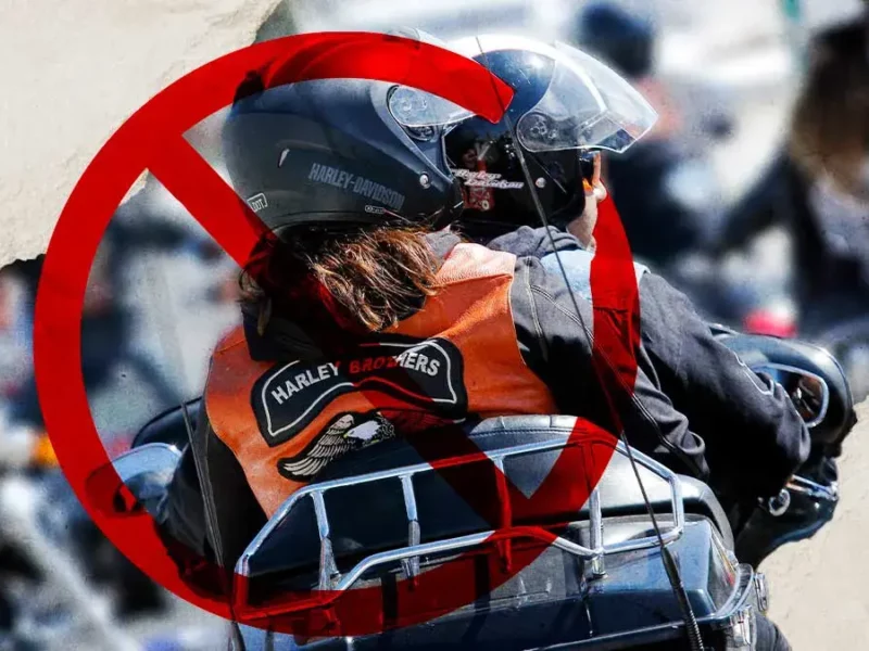 Congreso de Puebla busca prohibir copilotos en motocicletas