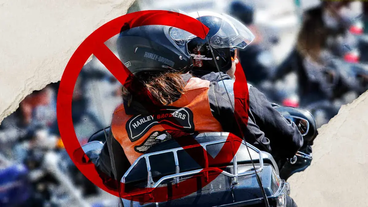 Congreso de Puebla busca prohibir copilotos en motocicletas