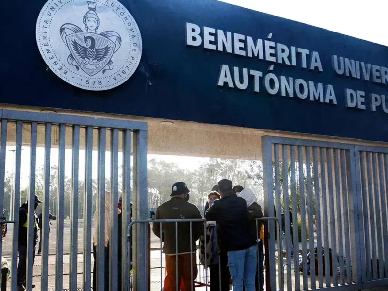 Facultades BUAP de “Alianza Centro” cancelan su primera mesa de diálogo