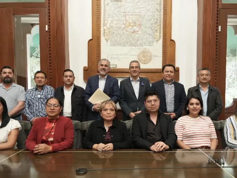Sostiene Pepe Chedraui reunión con el Consejo Directivo del Sindicato del Ayuntamiento de Puebla