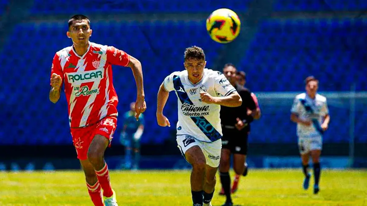 Necaxa derrota al Puebla a domicilio en partido adelantado de la jornada 17