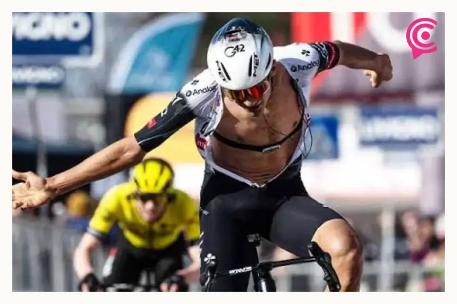 Tras ganar el Milán-Turín, multan a Isaac del Toro por “dañar la imagen del deporte”