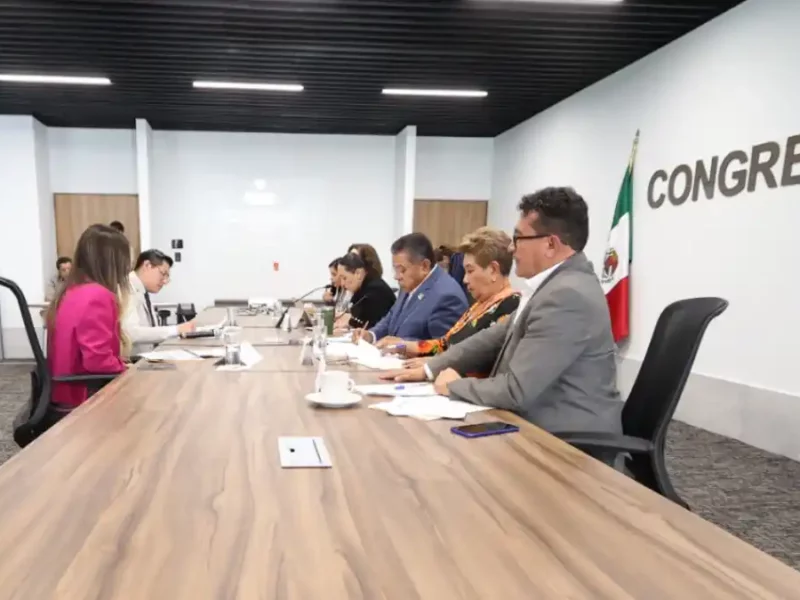 Aprueba Comisión del Congreso dictámenes sobre contratación de financiamientos en municipios