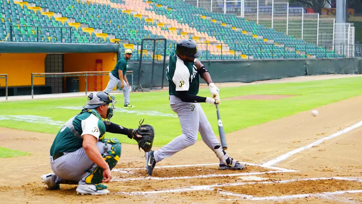 Pericos de Puebla realiza juego interescuadras previo al juego de pretemporada ante Diablos Rojos
