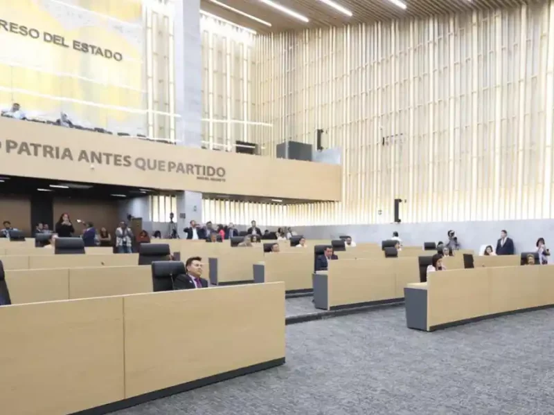 Impulsan en el Congreso propuesta para que menores hagan uso responsable de tecnologías de información
