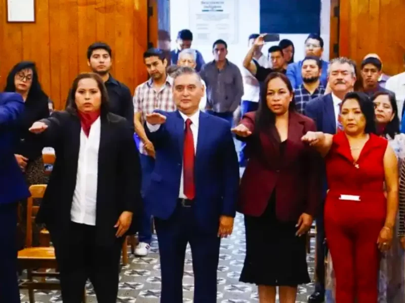 Rinde protesta nuevo presidencia auxiliar de Santiago Momoxpan