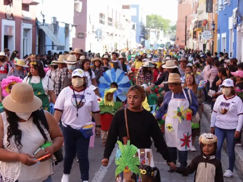 Atlixco se llena de color y tradición con el festival de las niñas y niños danzantes