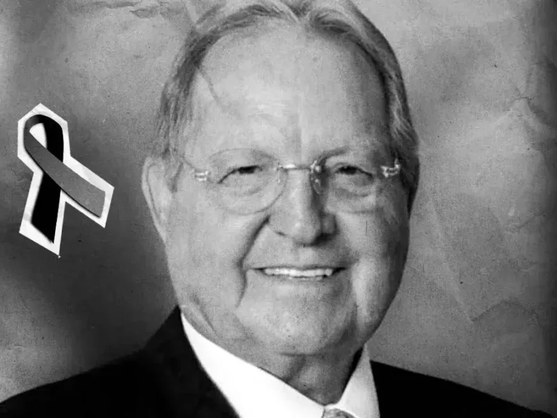Muere Olegario Vázquez Raña, exdeportista olímpico y empresario mexicano