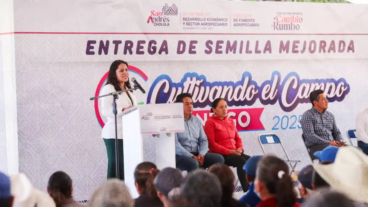Entrega Lupita Cuautle apoyos para fortalecer el campo en San Andrés Cholula