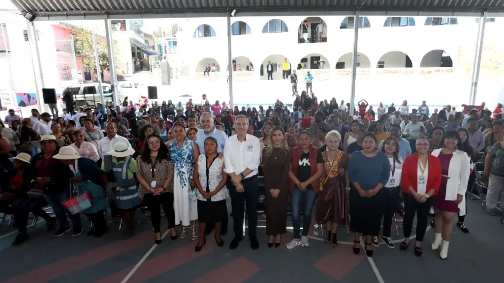 Gobierno de la Ciudad fortalece el liderazgo político de las mujeres