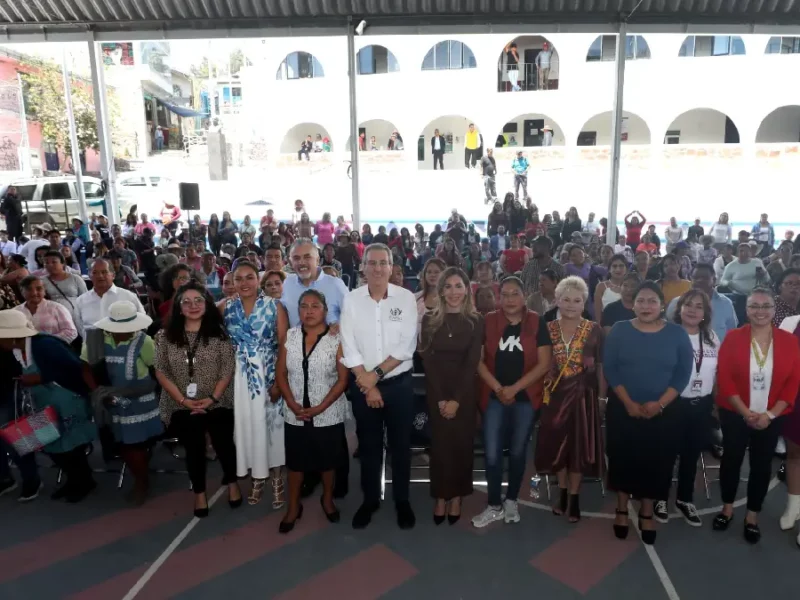 Gobierno de la Ciudad fortalece el liderazgo político de las mujeres