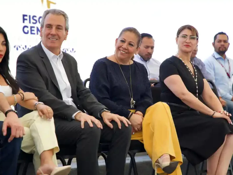 Empoderar a las mujeres contribuye al desarrollo de Puebla: Laura Artemisa