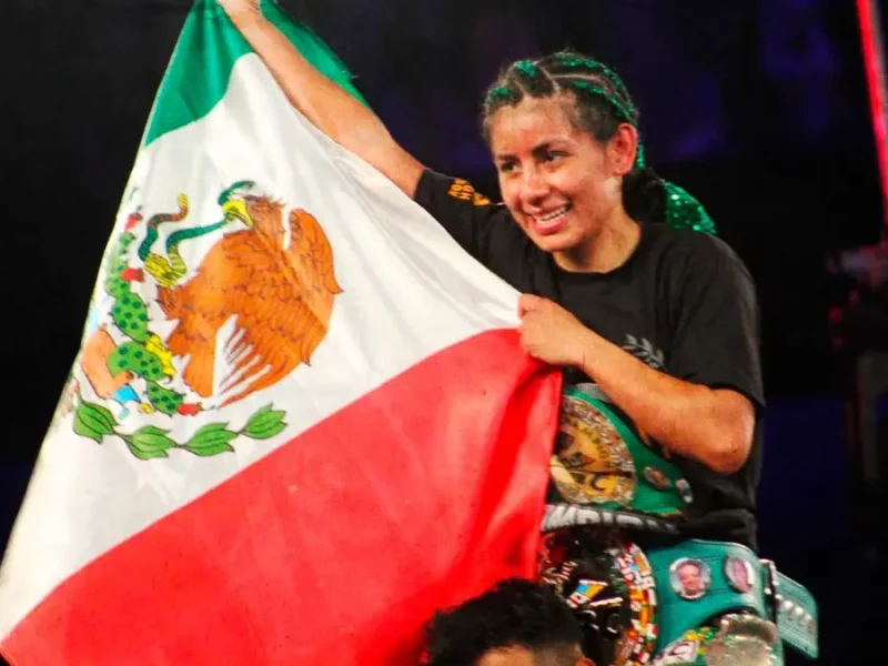 Gabriela "La Bonita" Sánchez derrotó a Simangele Hadebe; retiene el cinturón de plata  