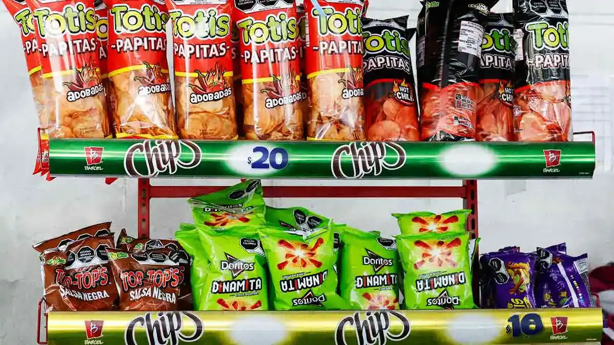 SEP ya retiró comida chatarra en 222 escuelas de Puebla 