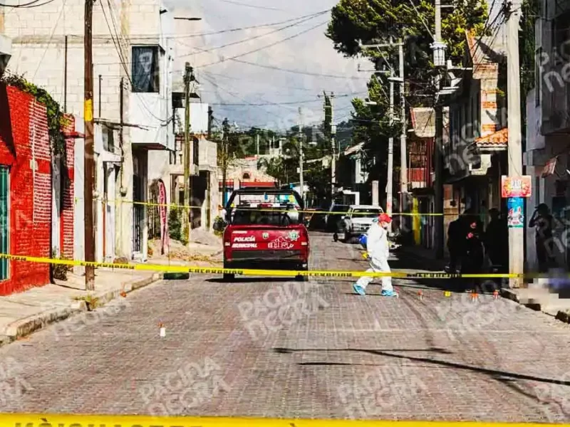 Afuera de una tienda asesinan a un hombre a balazos, en Amozoc, Puebla